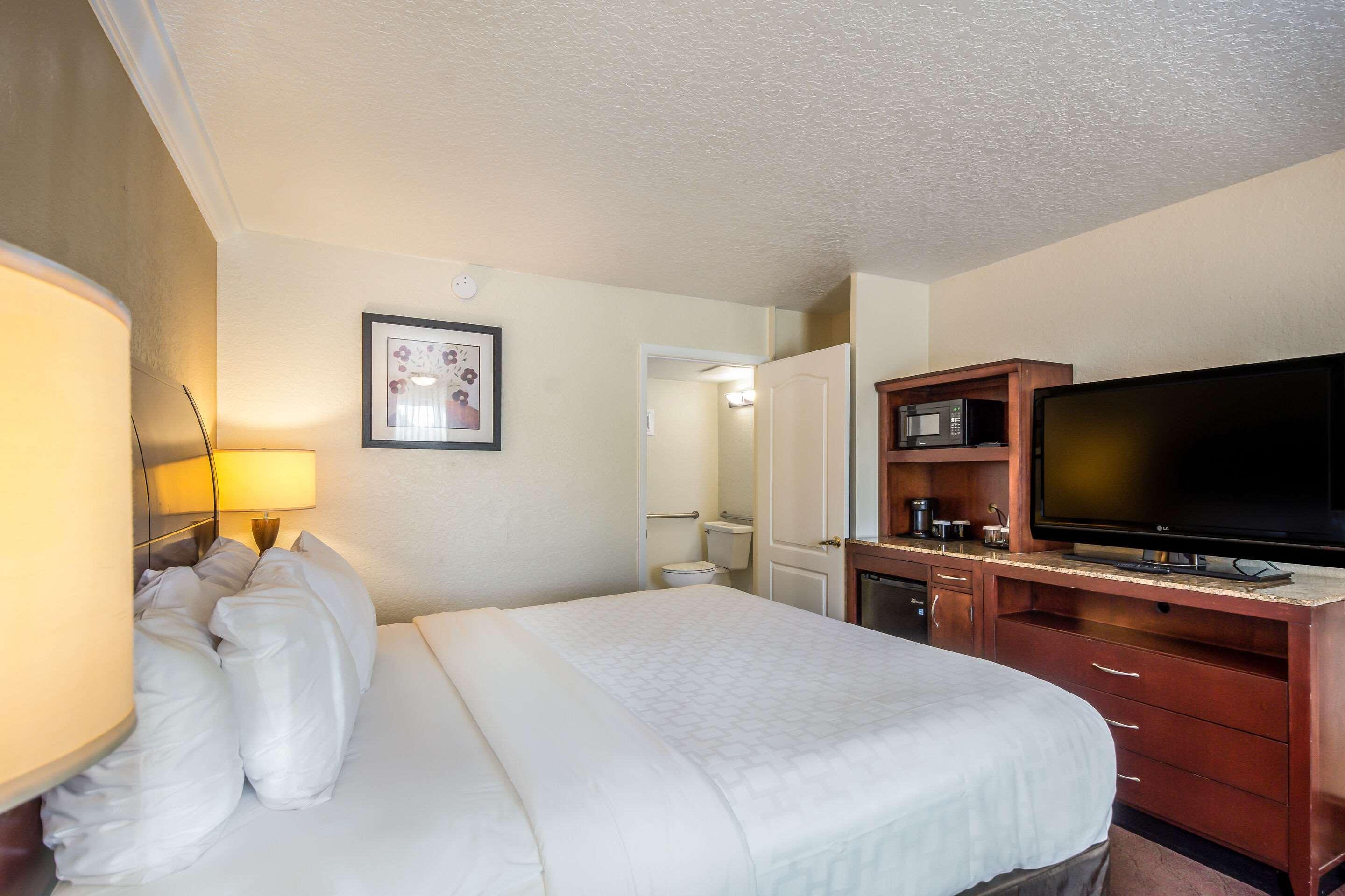 Clarion & Hotel Clearwater
